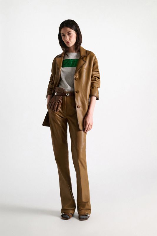 SLEEK STATEMENT JACKET