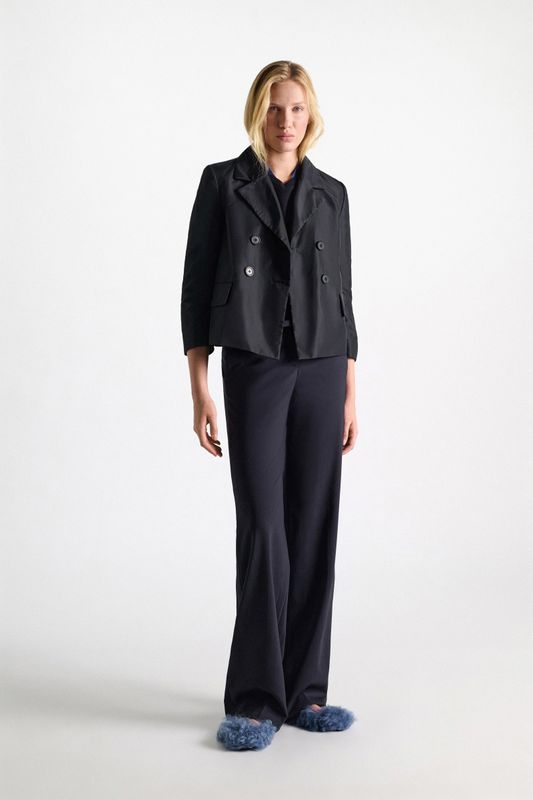 SPORTY ELEGANCE JACKET