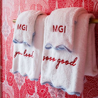 SCALLOP BATH TOWEL