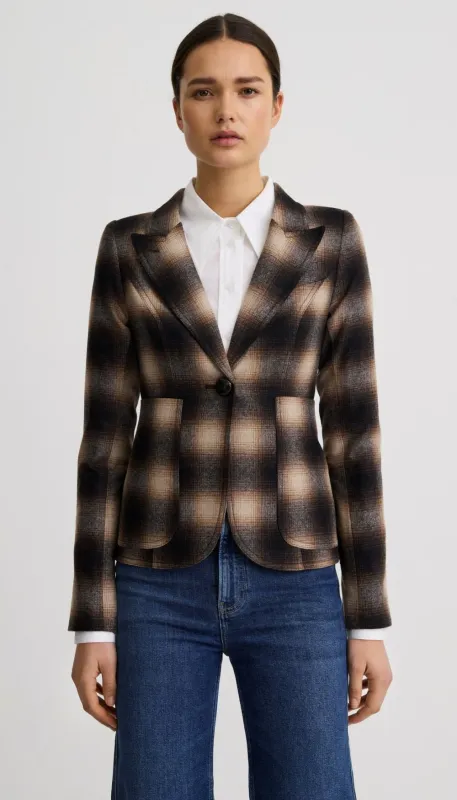 PATCH POCKET DUCHESS BLAZER