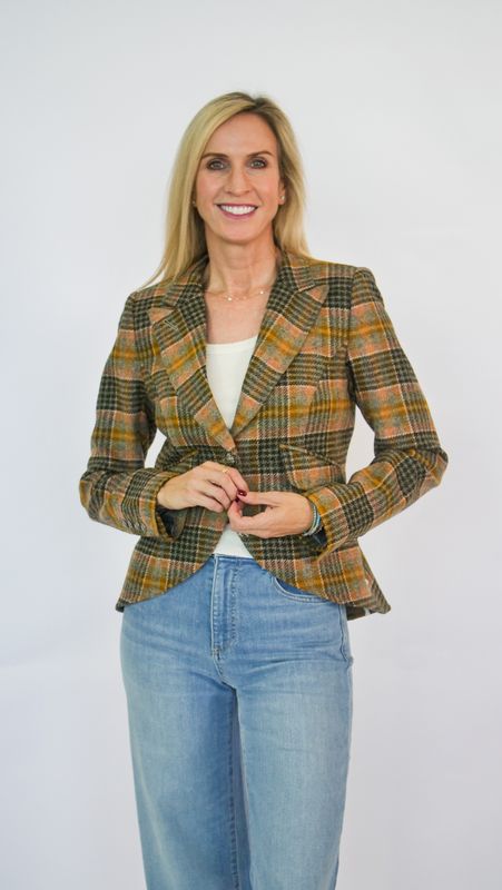 ONE BUTTON BLAZER