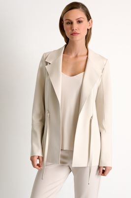 STRUCTURED BLAZER