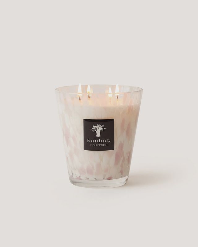 WHITE PEARLS CANDLE- SIGNATURE MAX16