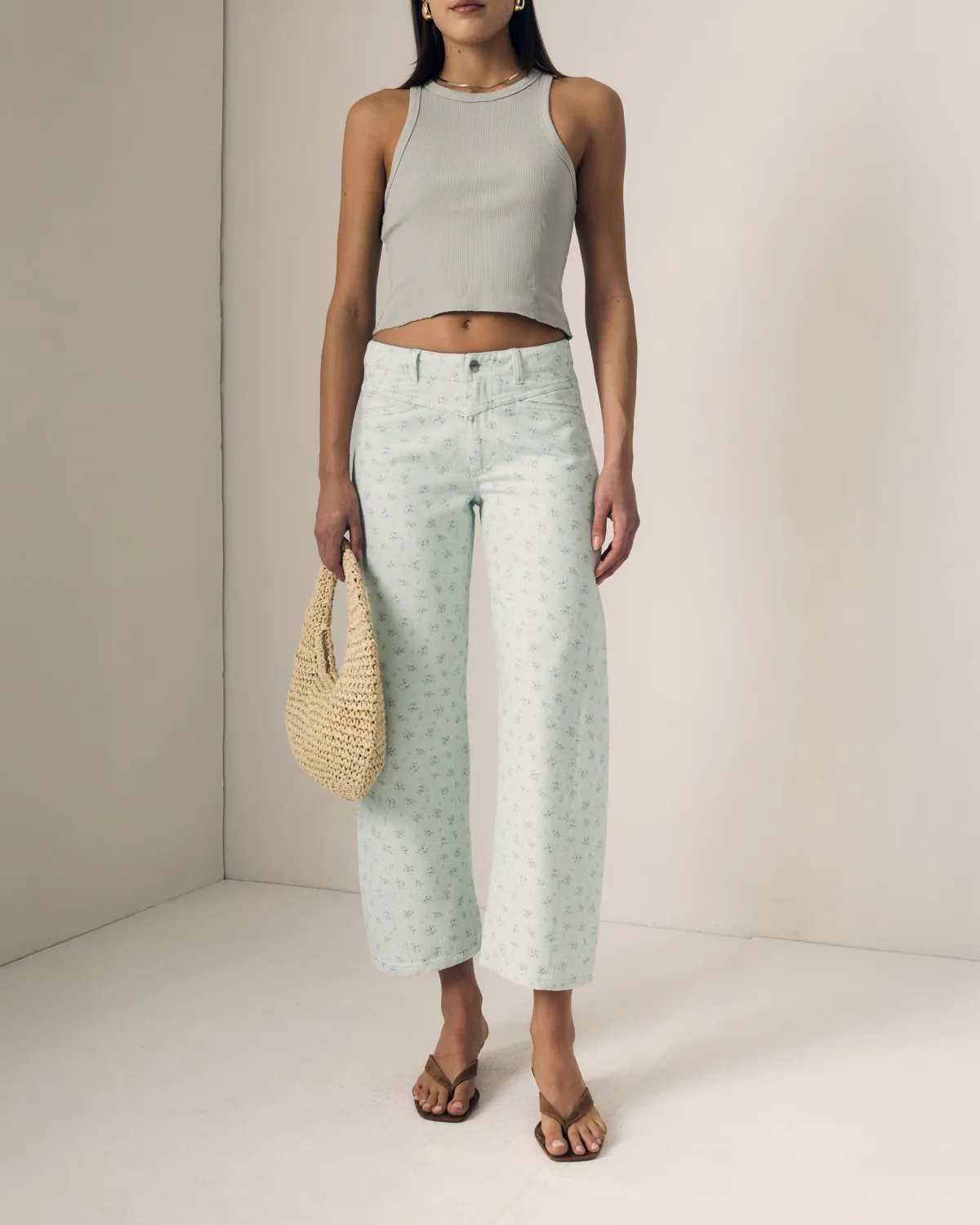 SELENA CROP MID RISE JEAN COLORED