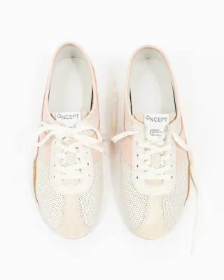 L.A. BALLET SNEAKER