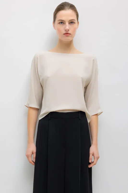 ARI SHORT SLEEVE DOLMAN TOP