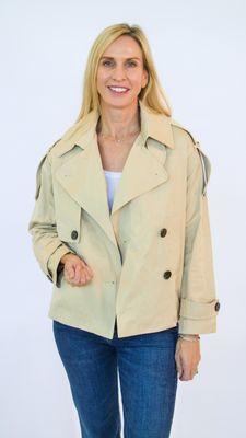 CROPPED TRENCH COAT WITH REMOVABLE VEST