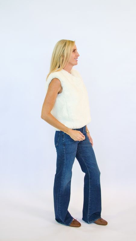 FAUX FUR VEST