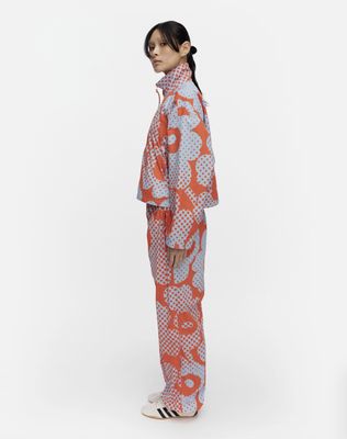 HARJOITUS UNIKKO BOMBER JACKET