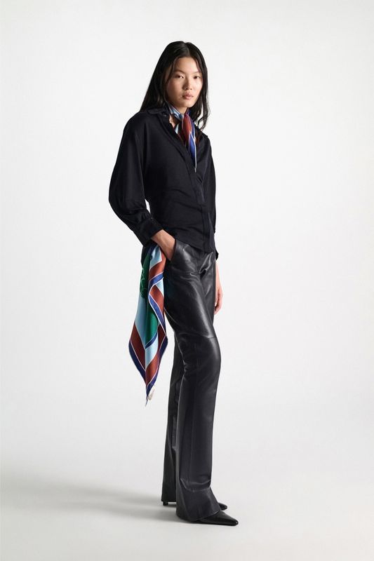 COSMIC FUNGHI SCARF- TS (657301)