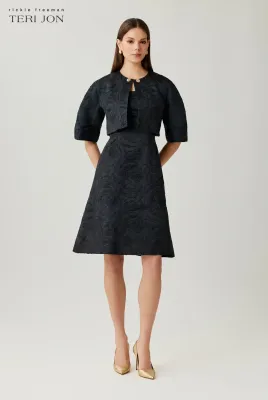 JACQUARD EMBOSSED BOLERO JACKET 267261J