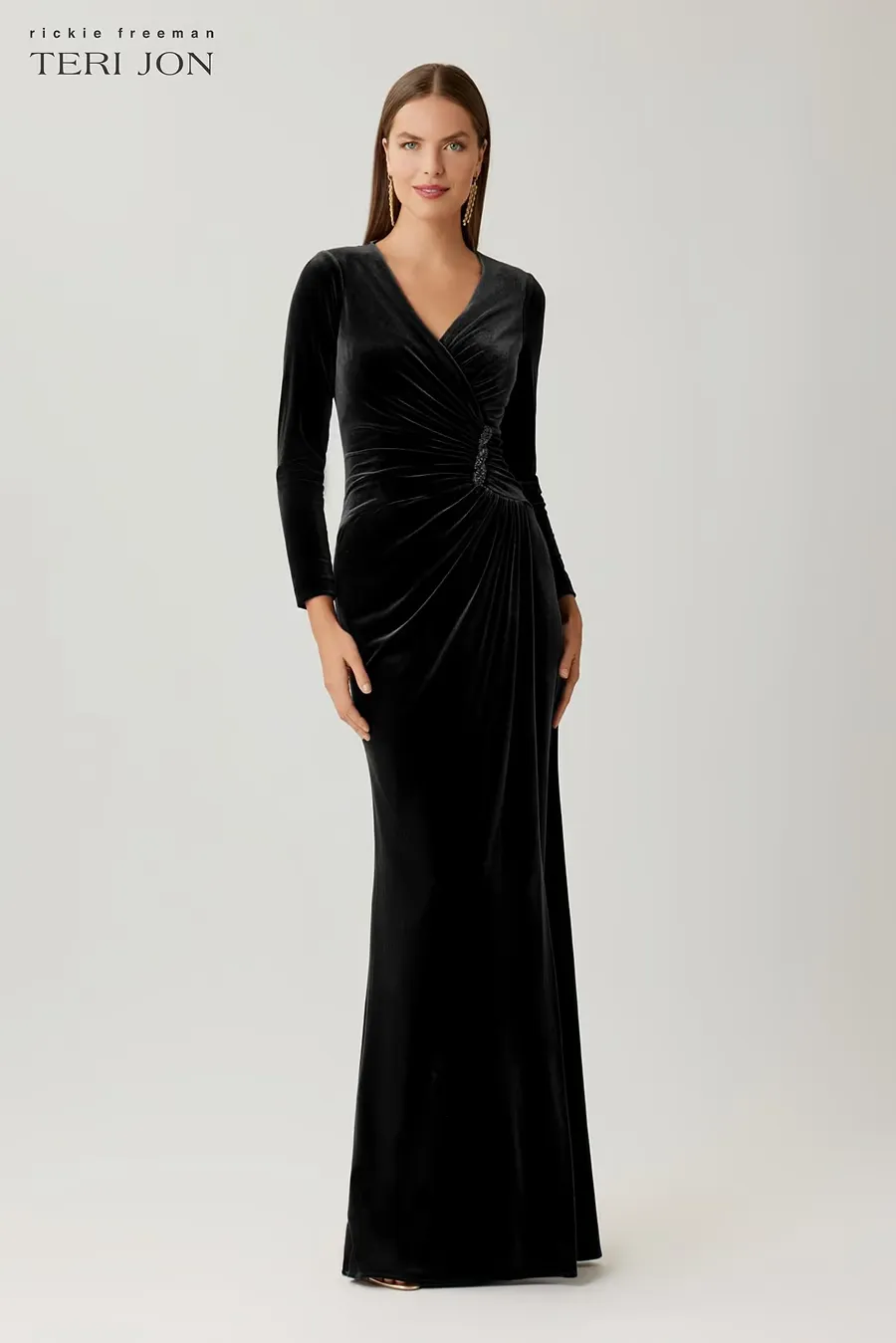 RUCHED VELVET SIDE DRAPE GOWN 267040, Color: BLACK, Size: 6