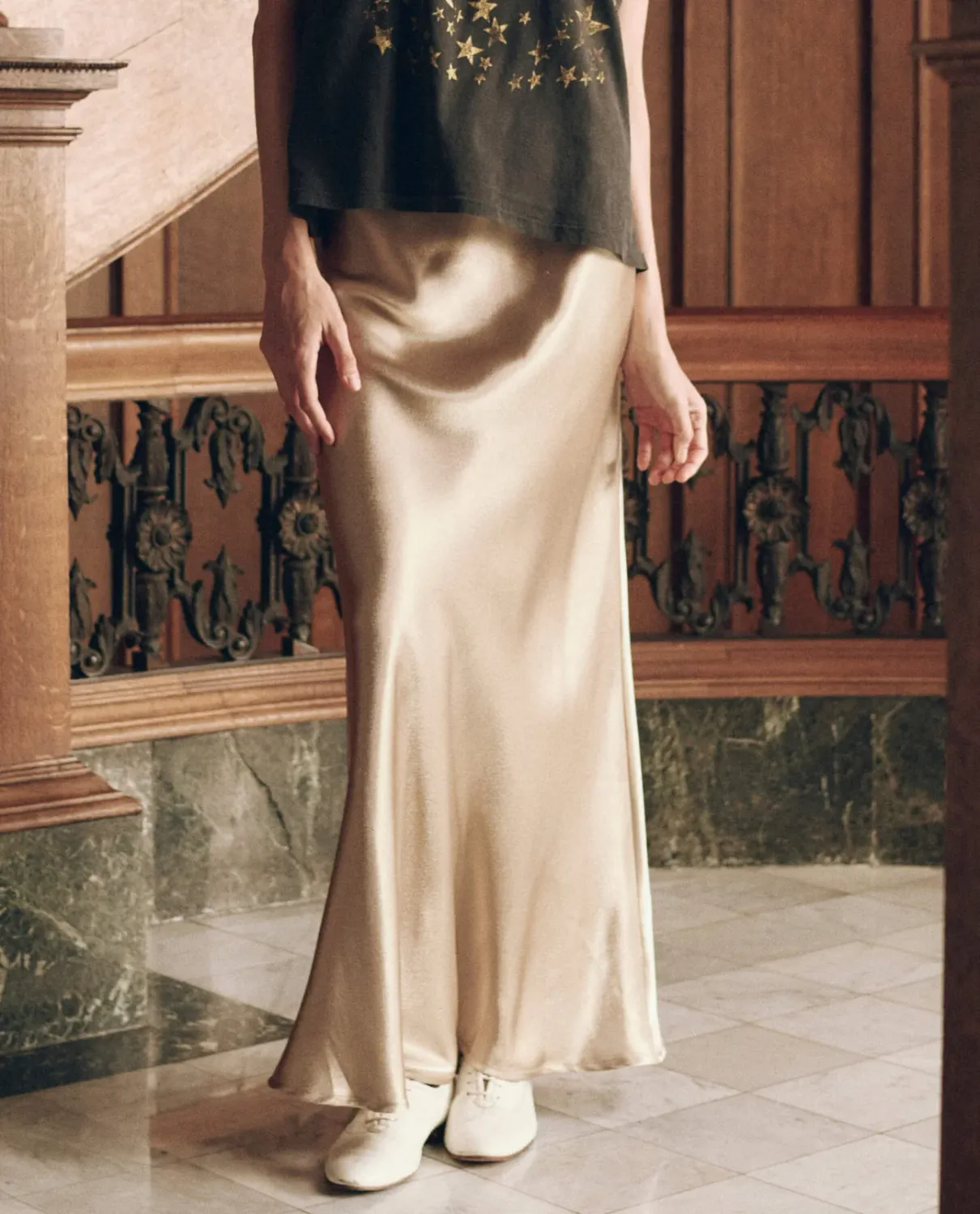 THE ELASTIC BIAS SKIRT
