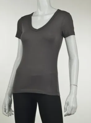 LUXX SHORT SLEEVE V-NECK