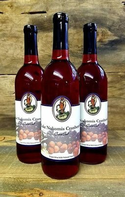 Lake Nokomis Cranberries CranCab Wine