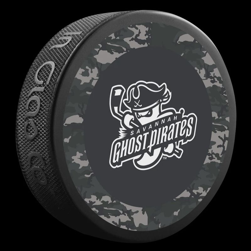 Ghost Pirates Puck - Camo