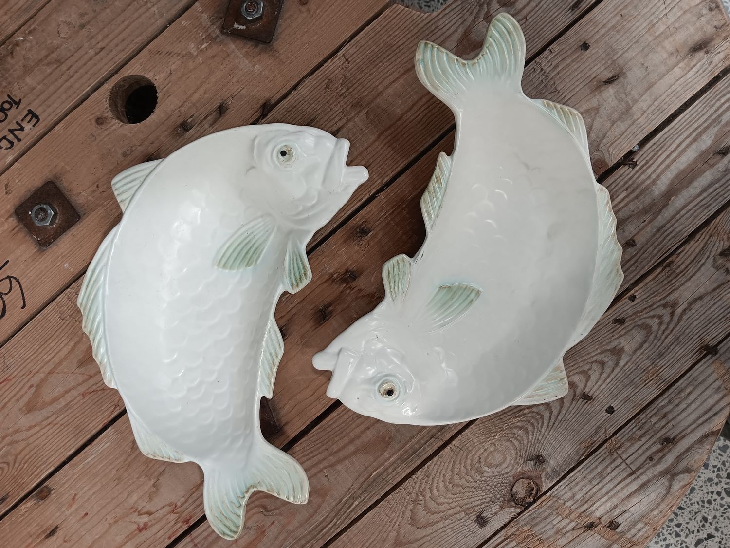 Shorter &amp; Sons Fish Dishes set of 2