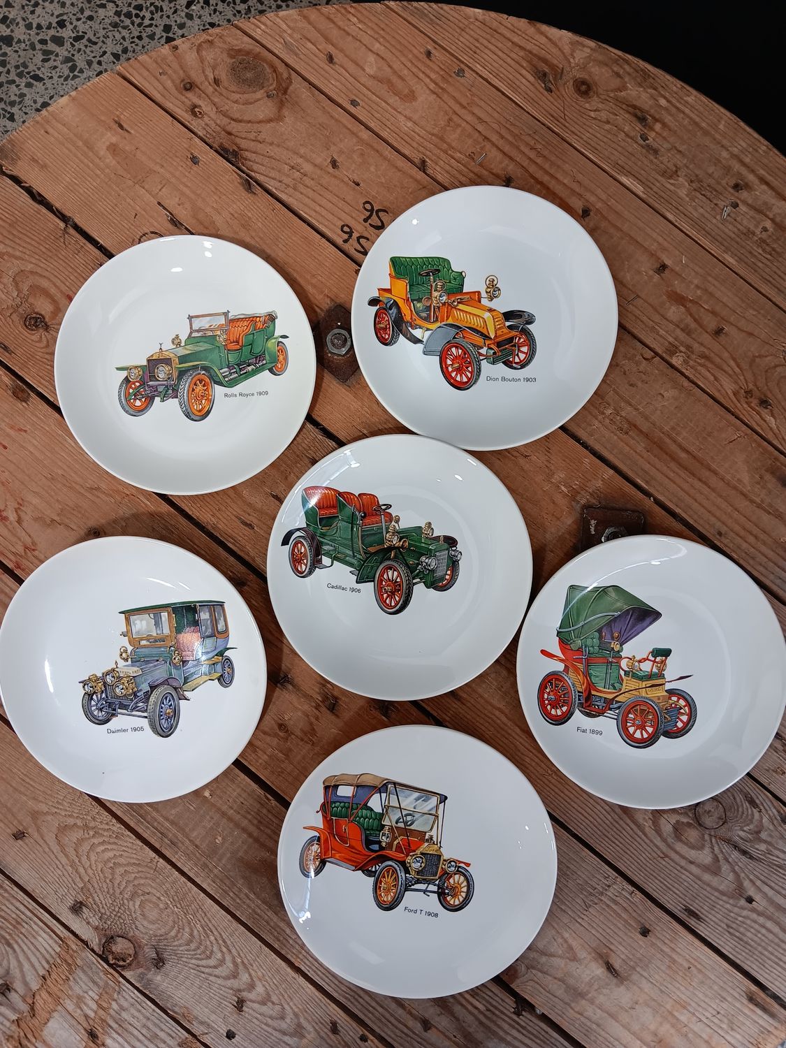 Ascot Plates with Vintage Cars