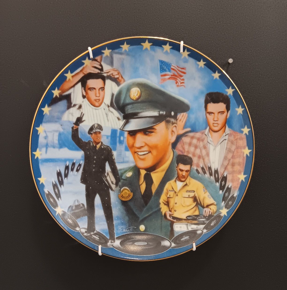 Elvis Music Plate Red white and G I Blues