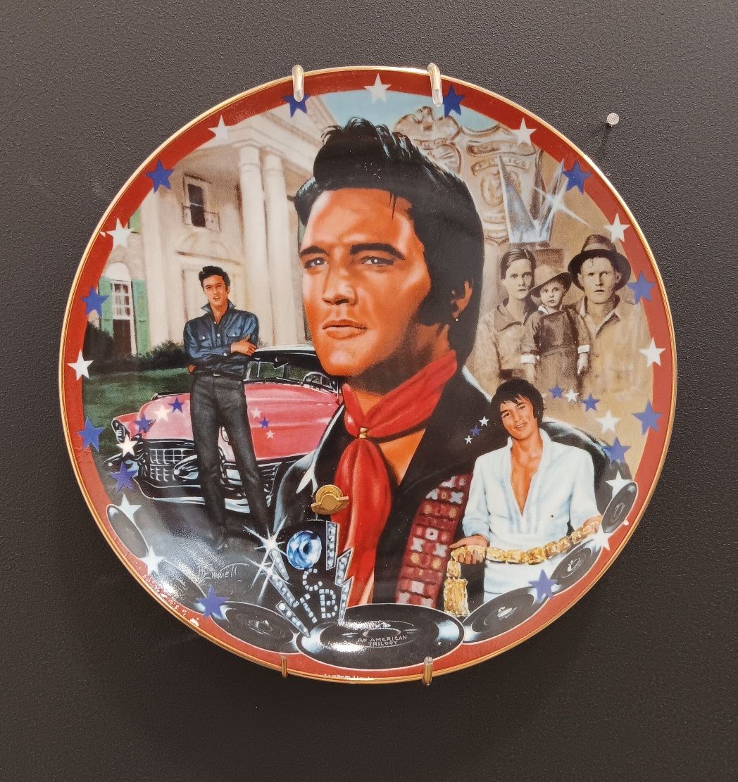 Elvis Plate American Dream