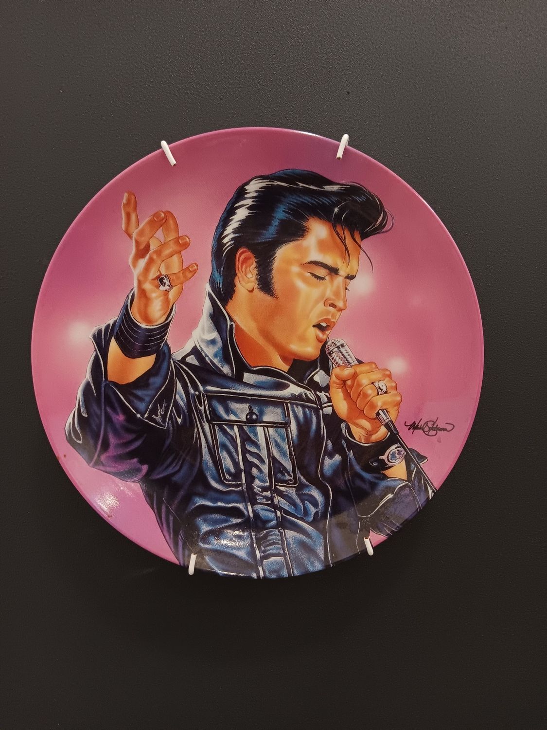 Elvis Plate : Blues &amp; Black Leather