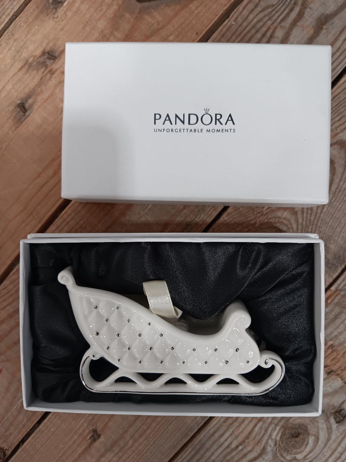 Pandora Decoration - Sleigh