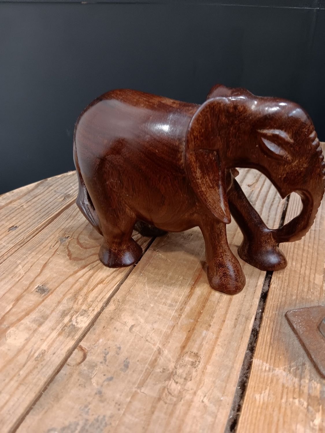 Elephant: Wooden with trunk down