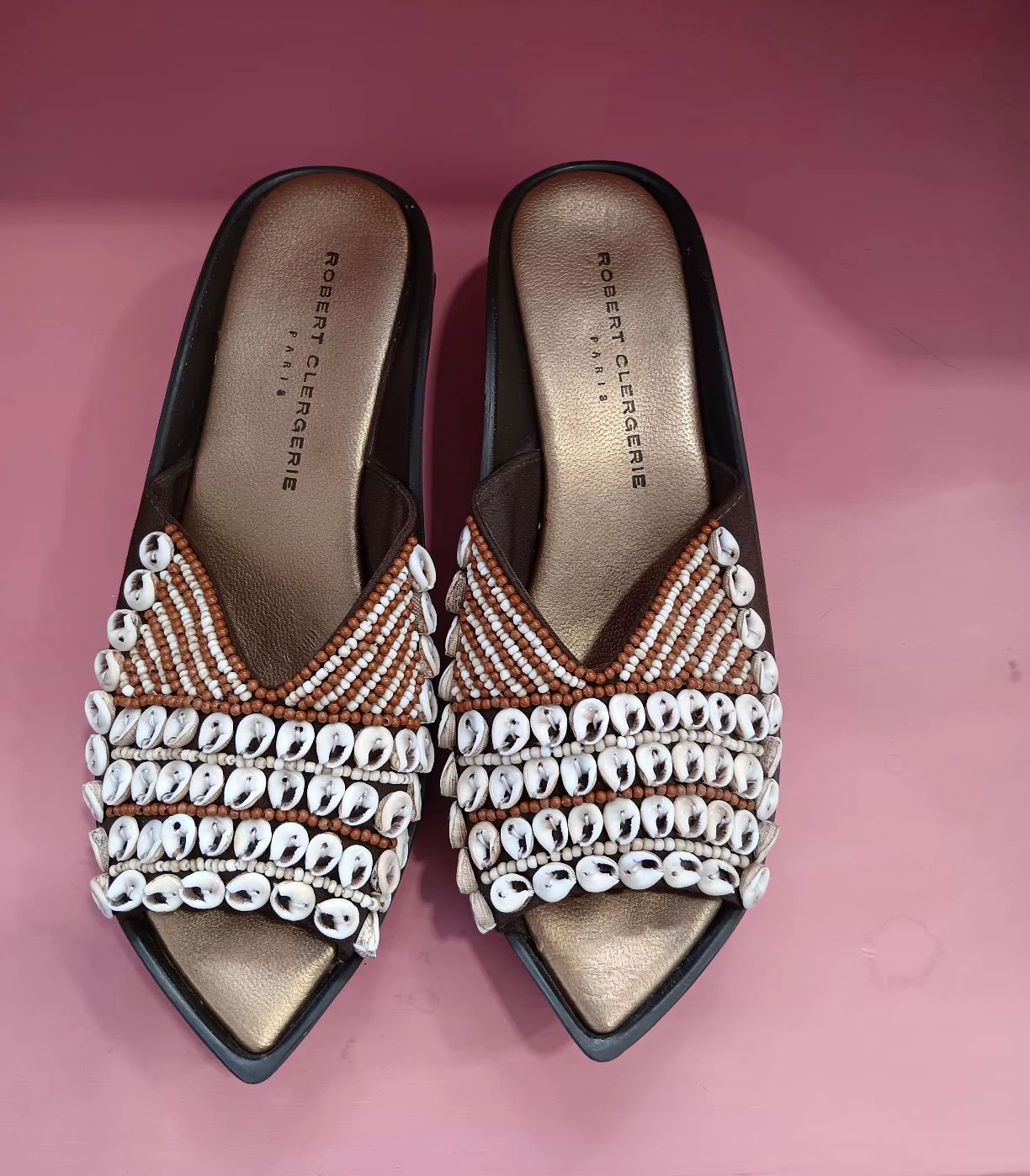 Robert Clergerie Size 37?