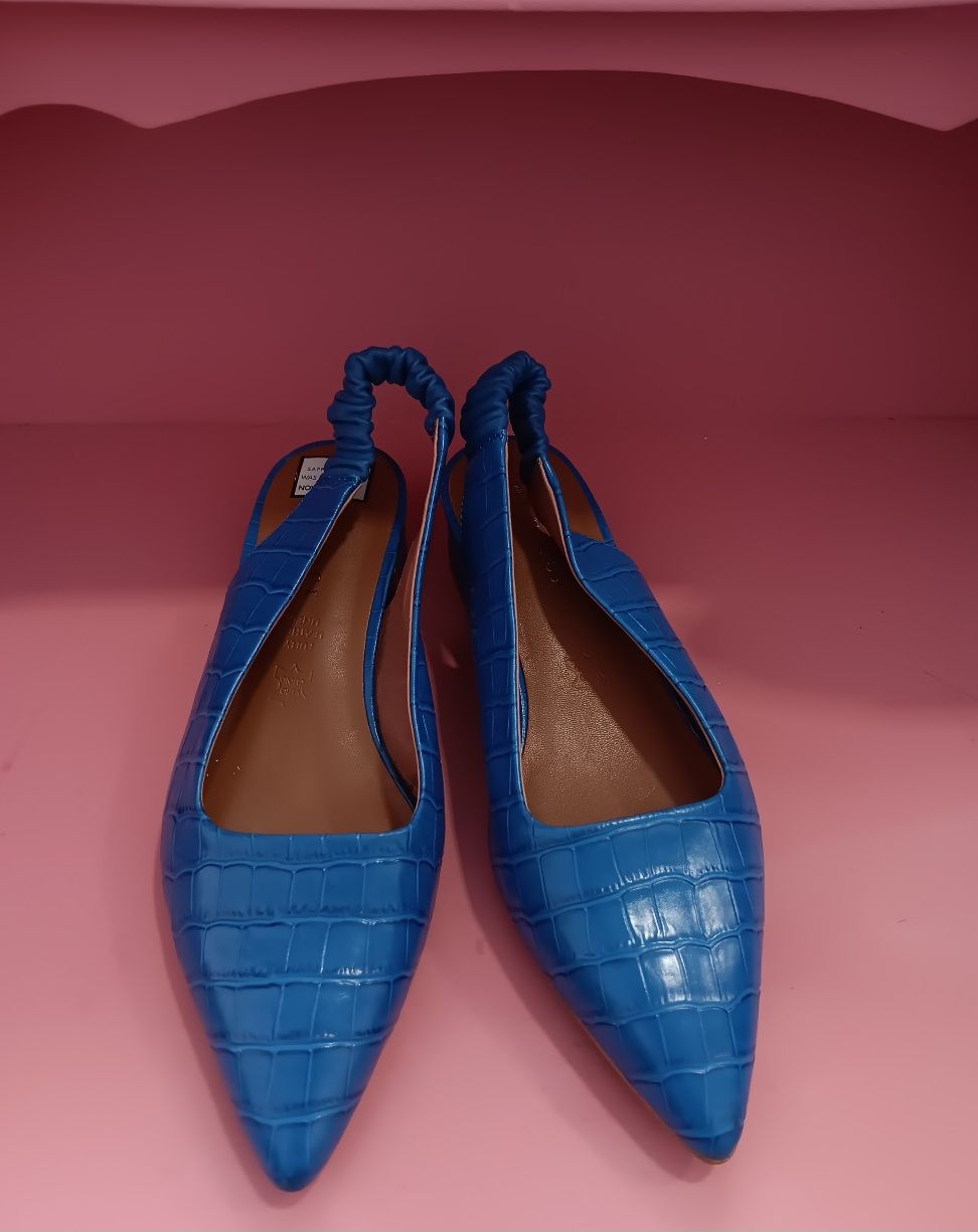 Mi Piaci Cornflower Blue Shoes size 39