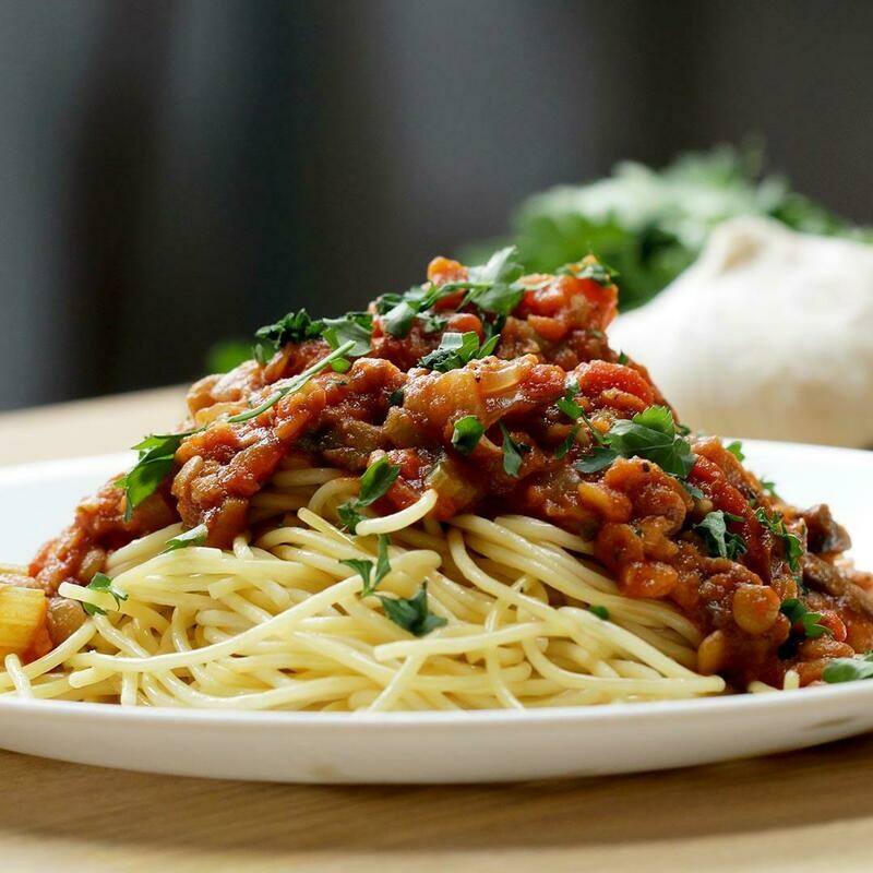 Lentil Bolognese  (V)