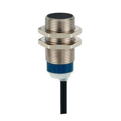 SENSOR INDUTIVO XS6 m18 – c 61,4 mm SN 8 mm - 24..240 VAC/DC