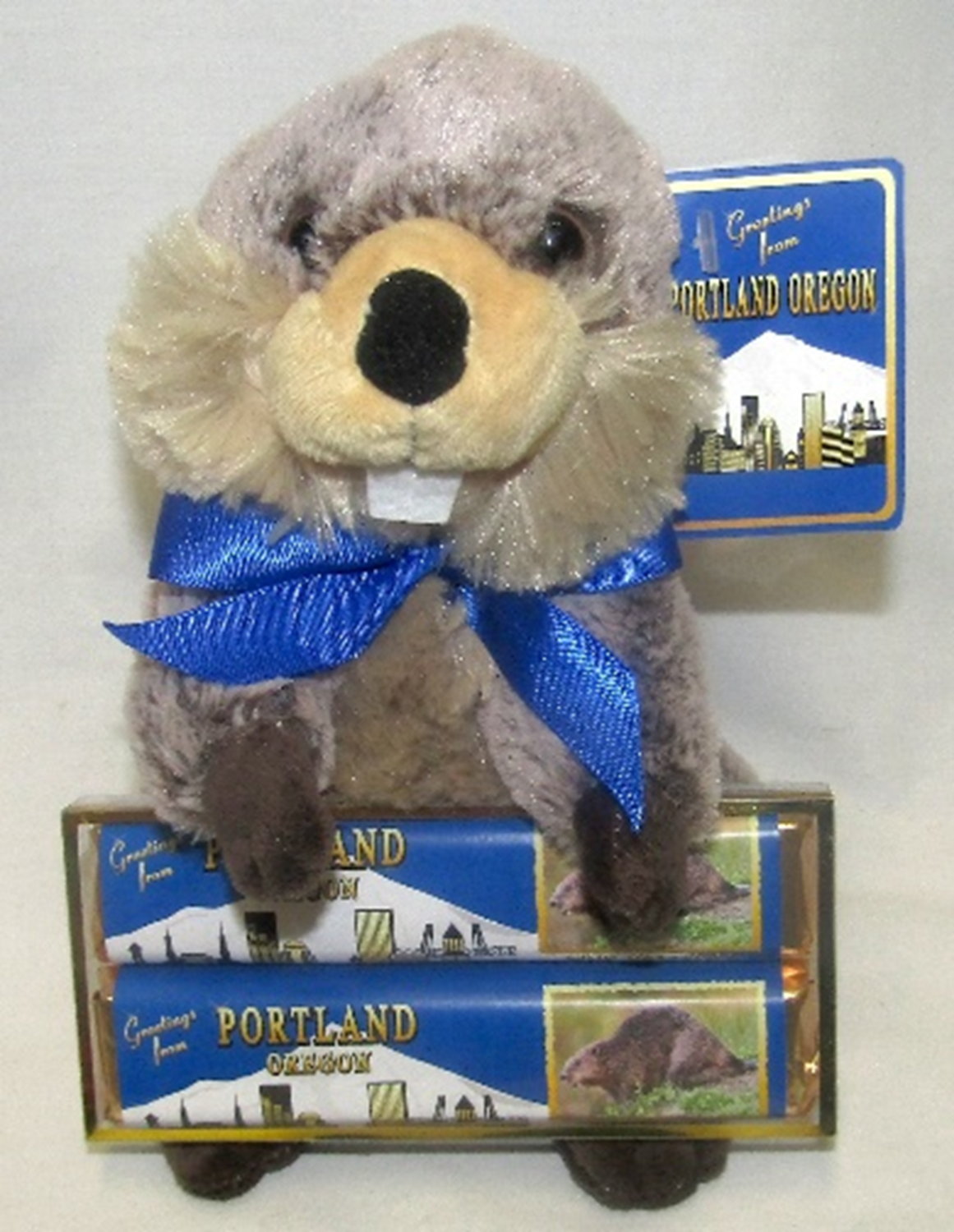 Portland Plush Beaver with 2 Pack Candy Bars ​​