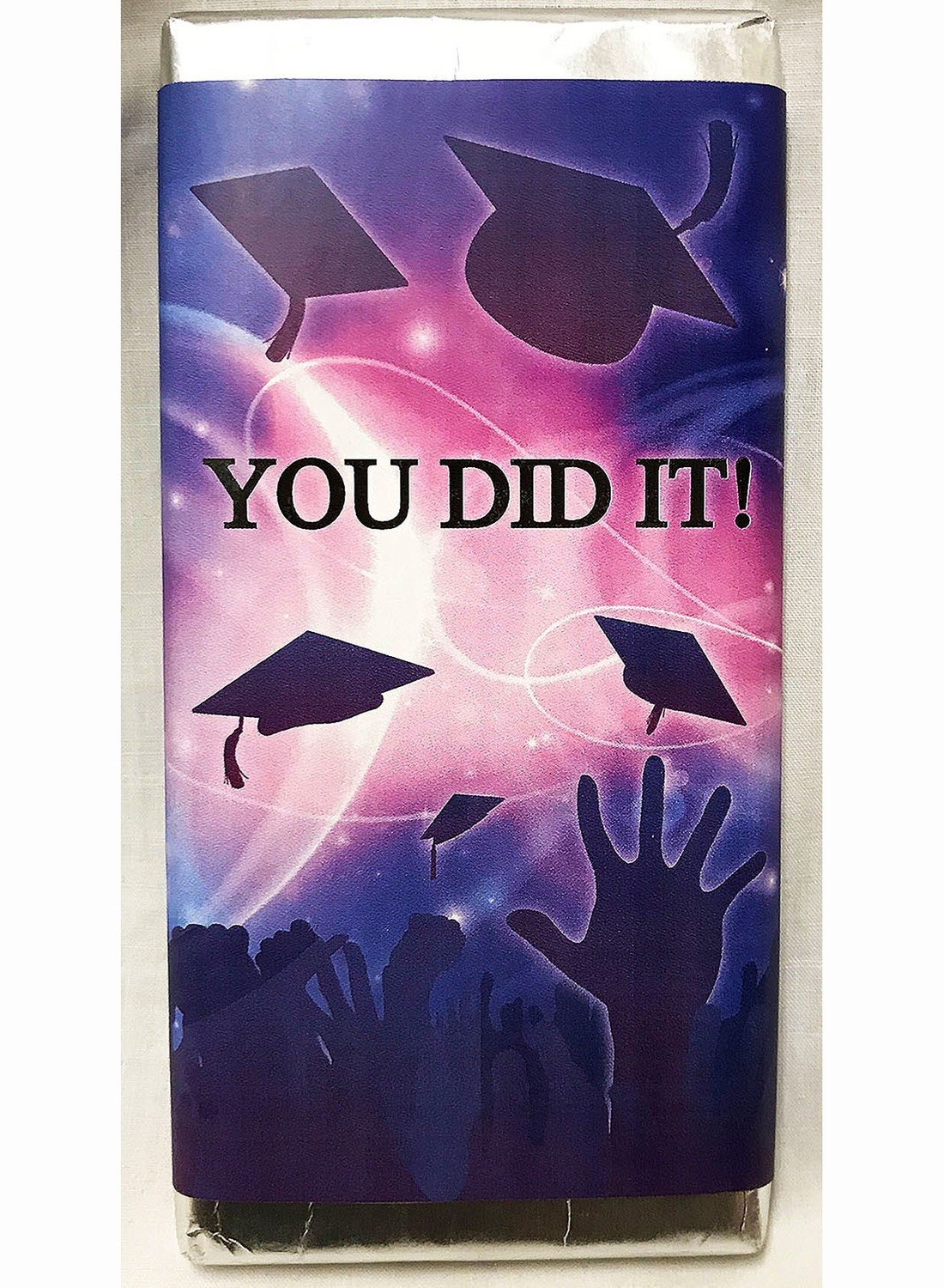 Graduation Premium Milk Chocolate Tablet with Almonds