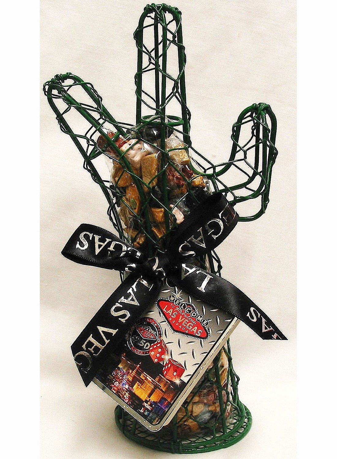 LV Night Green Wire Cactus w Choco Rocks