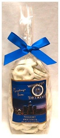 Detroit Yogurt Covered Pretzels Net Wt 8 Oz