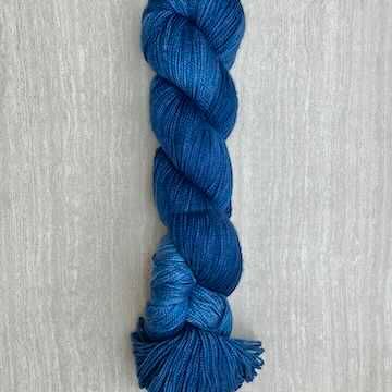Merino Superwash Sock Weight Yarn Merino Superwash Sock Weight Yarn, Color: Blueberry