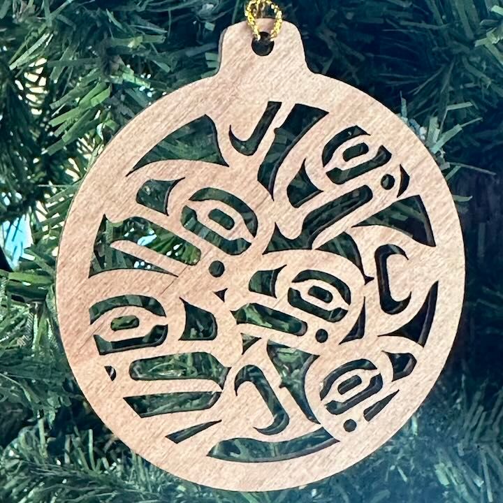 Alder Wood Tlingit Family Christmas Ornaments Alder Wood Tlingit Family Christmas Ornaments, Design: Family of Salmon
