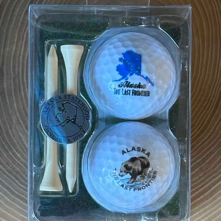 Golf Balls & Tee Set