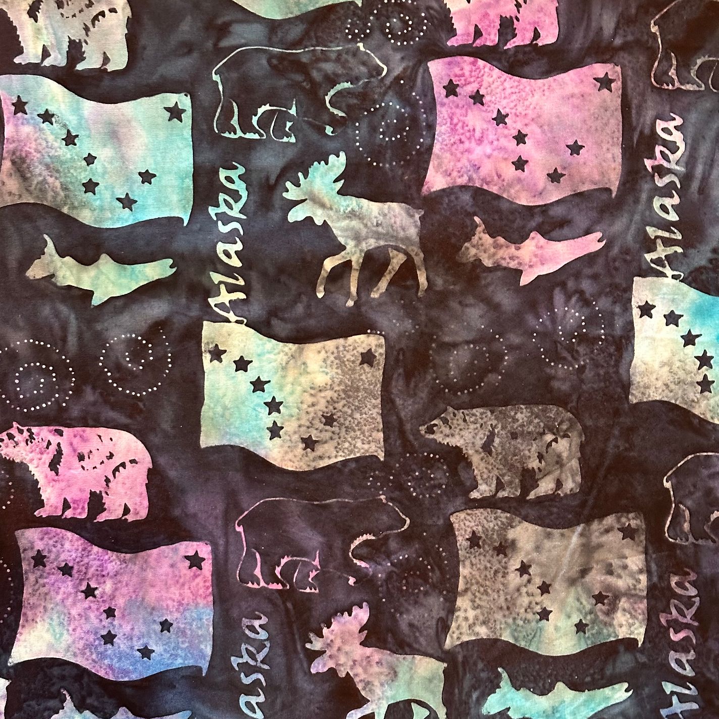 Batik Alaska Flags & Wildlife