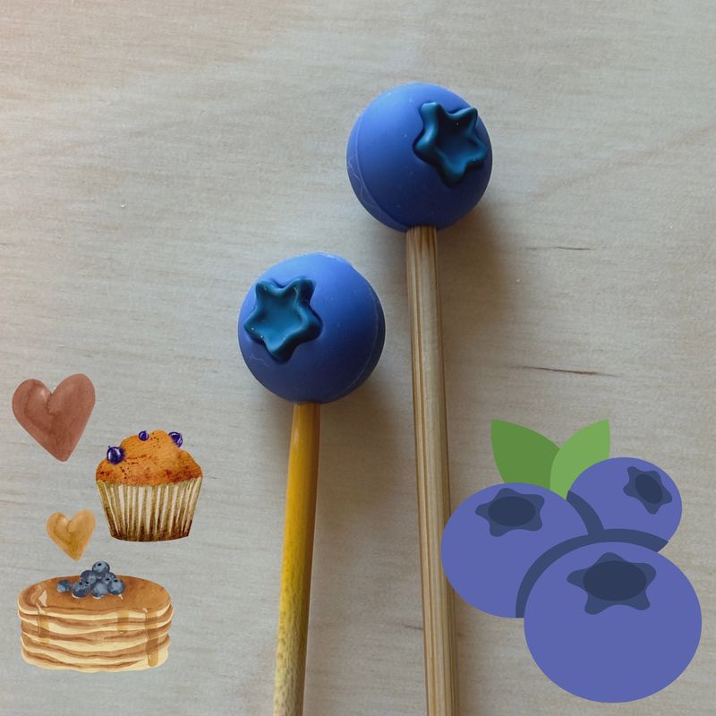 Blueberry Knitting Needle Point Protectors