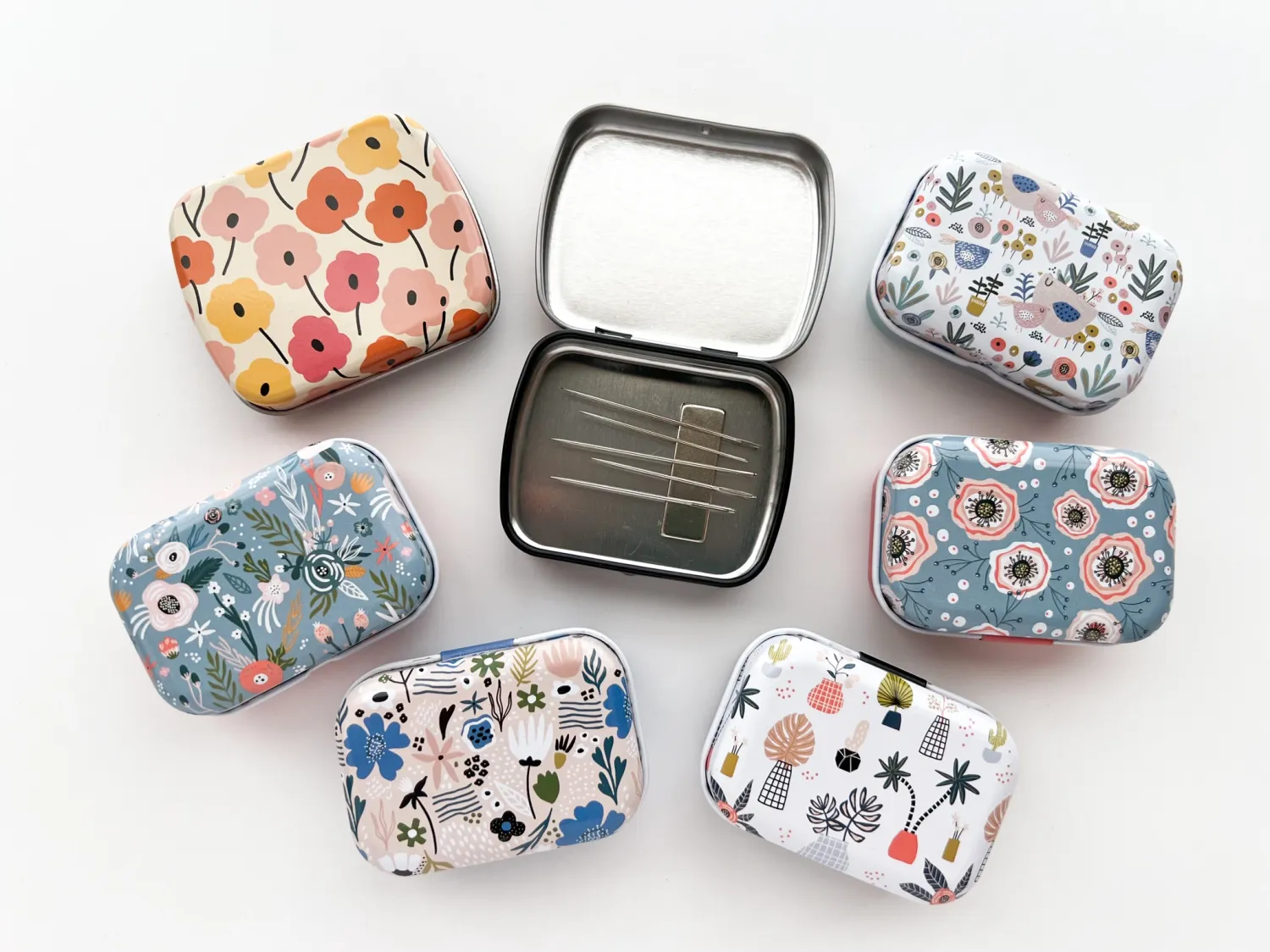 Floral Magnetic "Pin Cushion" Tin