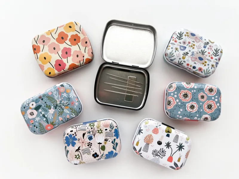 Floral Magnetic "Pin Cushion" Tin