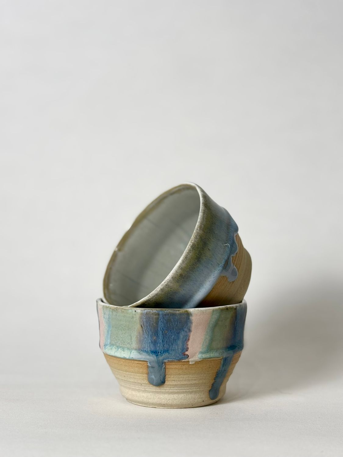 Flat white cup - Soft blue glaze, with cloudburst glaze inside