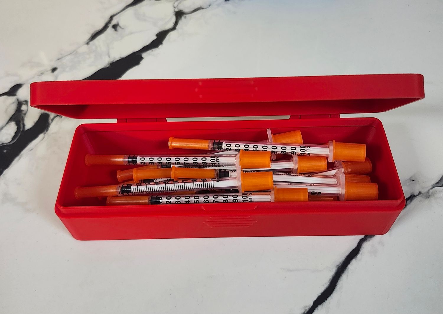 Syringe case