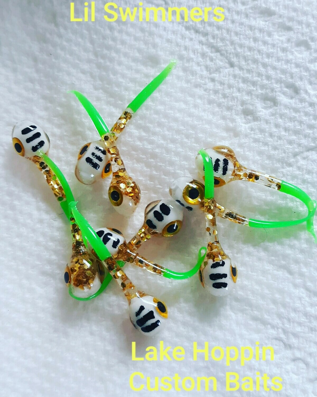 1 1/4" Big eyed Lil Swimmers tiger 10 per pk white top/gold flake bottom/ chartruse green tip tail