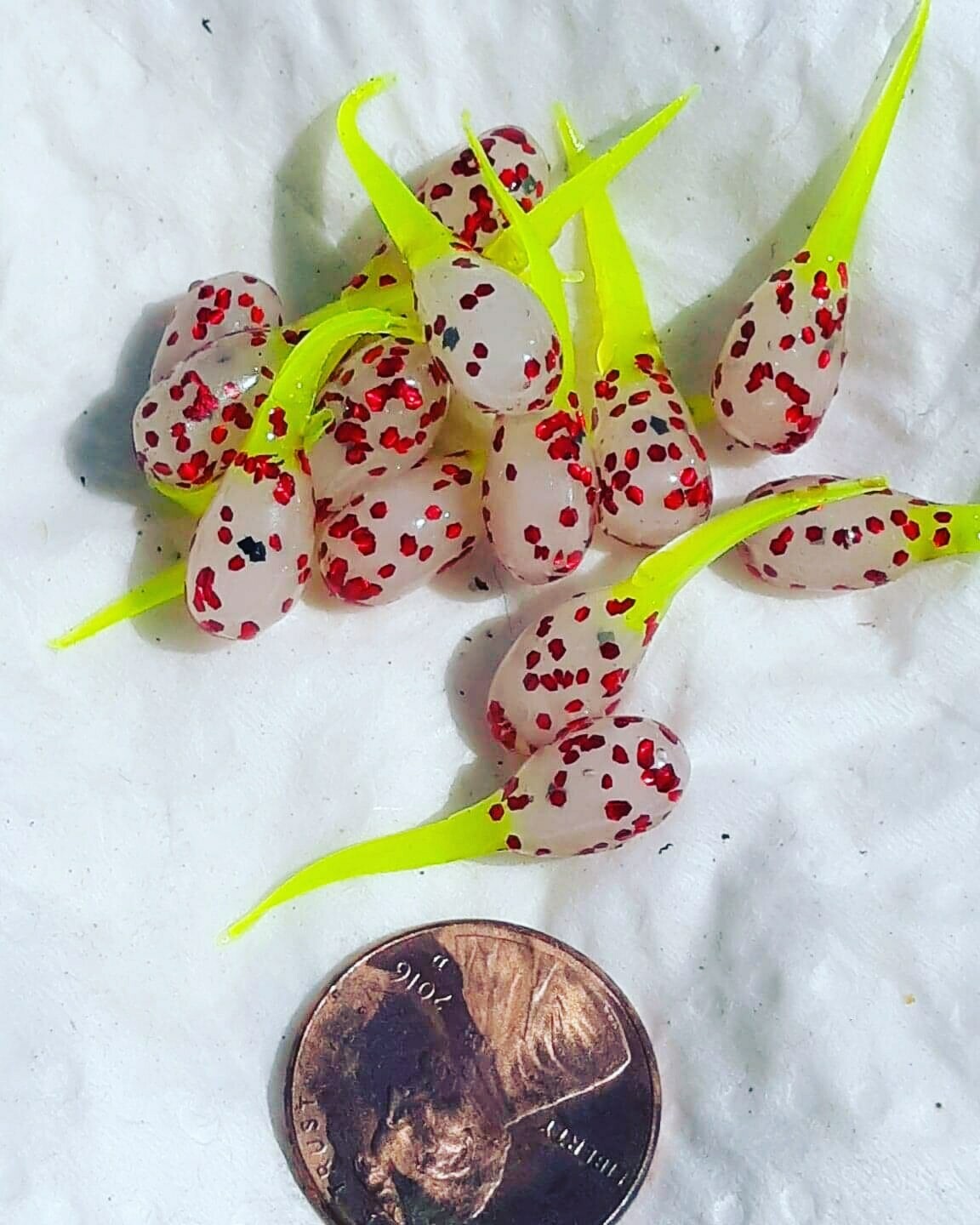 1&quot; Nano chartreuse milk &amp; red flake 15 pack