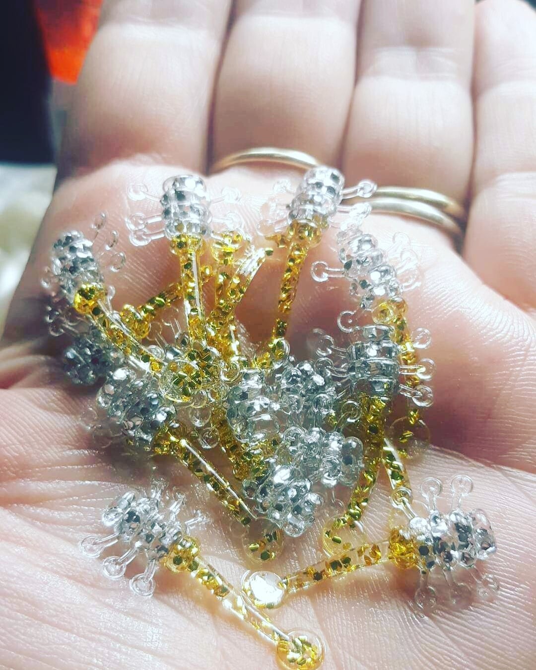1&quot; Splatter bug
Silver &amp; gold
14 per pack