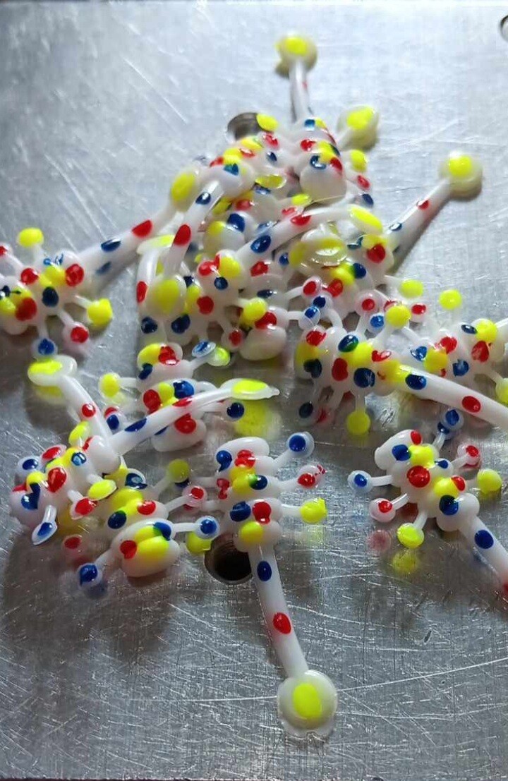 1&quot; Splatter bug
Wonder bread
14 per pack