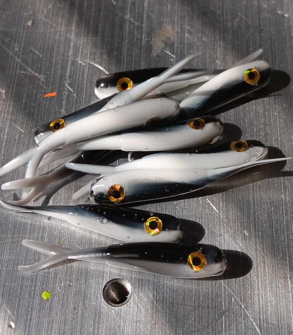 1.5&quot; Baby fluke 
Black&amp; white
10 per pack