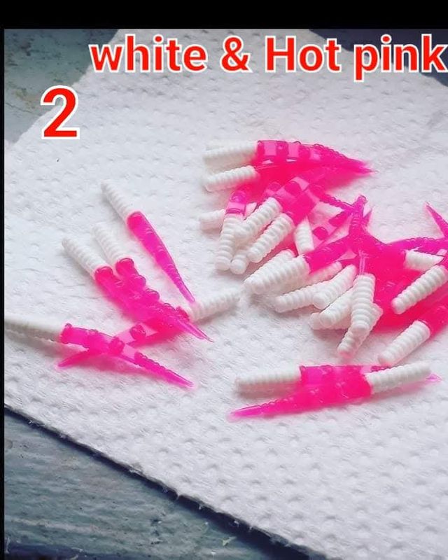 1.5&quot; Dancin leeches  50 per pack